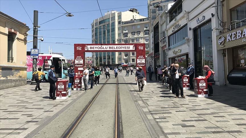 تركيا الآن الأخبار التركية باللغة العربية الحياة تدب من جديد في أشهر شوارع إسطنبول
